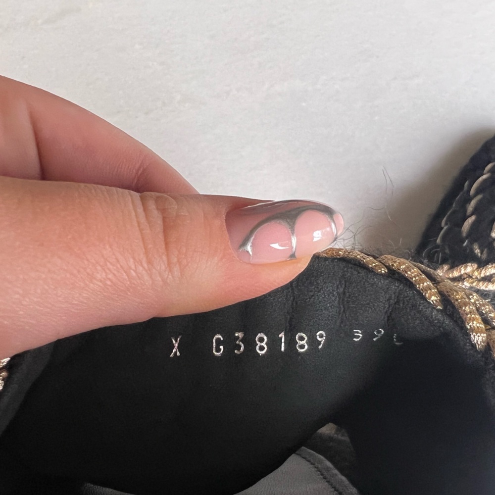 NEW CHANEL WOMENS BRAIDED KNIT METALLIC CC SLIDES SZ EU 39 - Picture 11 of 12